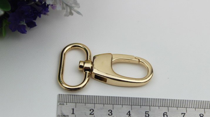 10 stks/partij 2.6 schouderriem de fastener handelen de rol ofing smaakte sleutelhanger karabijn de hond gesp linking gesp