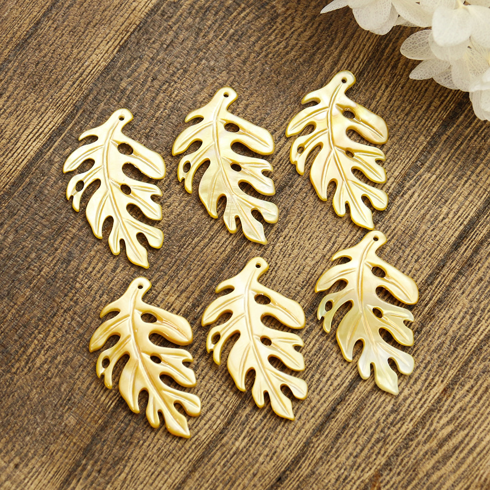 2PCS Natural Yellow Mother of Pearl shell Hollow Leaf Brooch Pendant Necklace Jewelry Making Accessories