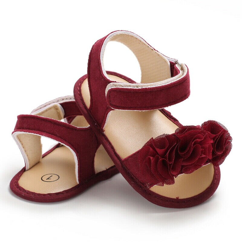 0-18m barn sommar träskor baby flicka prinsessa blommiga sandaler spädbarn sneakers småbarn mjuka spjälsäng walkers nyfödd skor: Röd / 7-12 månader