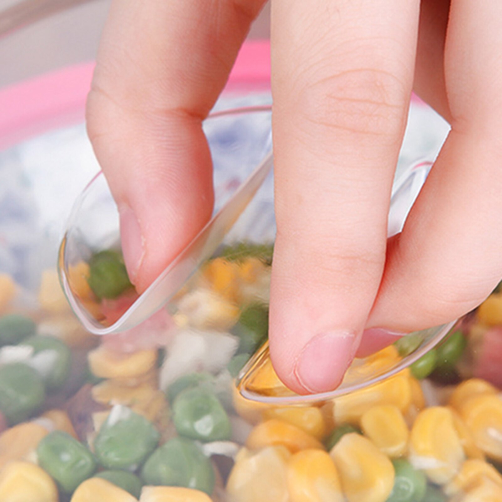 2Pcs Microwave Oven Food Heating Anti-splash Covers Freshness Lids Kitchen Tool