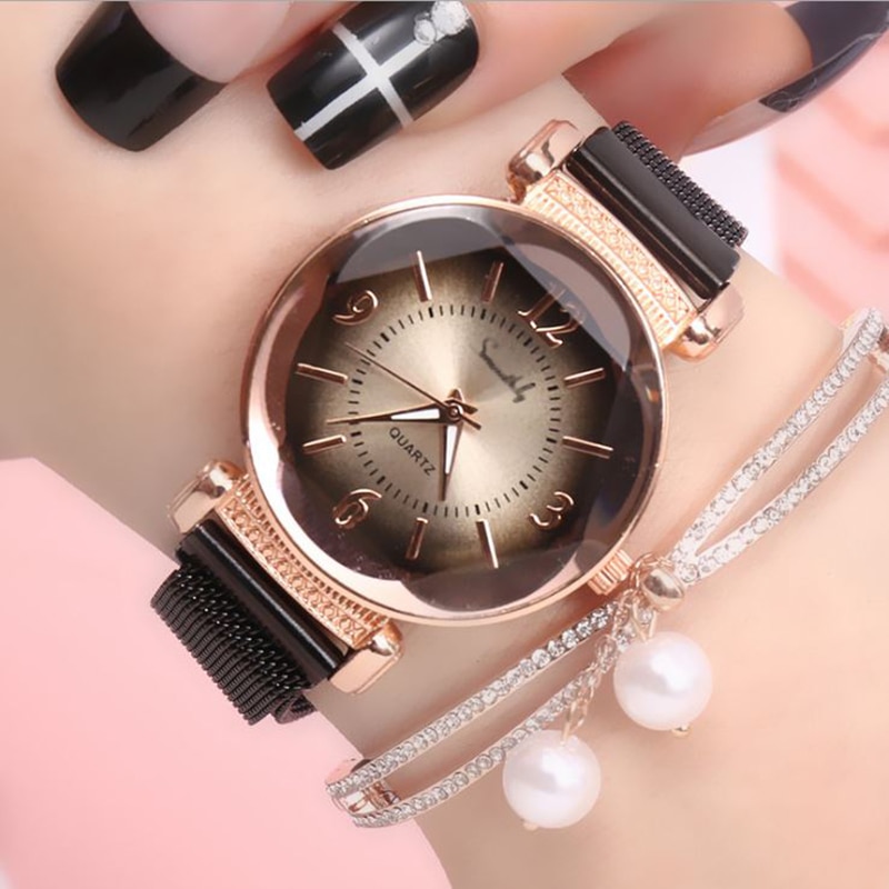 Vrouwen Horloge Wilde Mode Horloge Milan Magneet Gesp Luxe Dames Geometrische Romeinse Cijfer Quartz Horloge