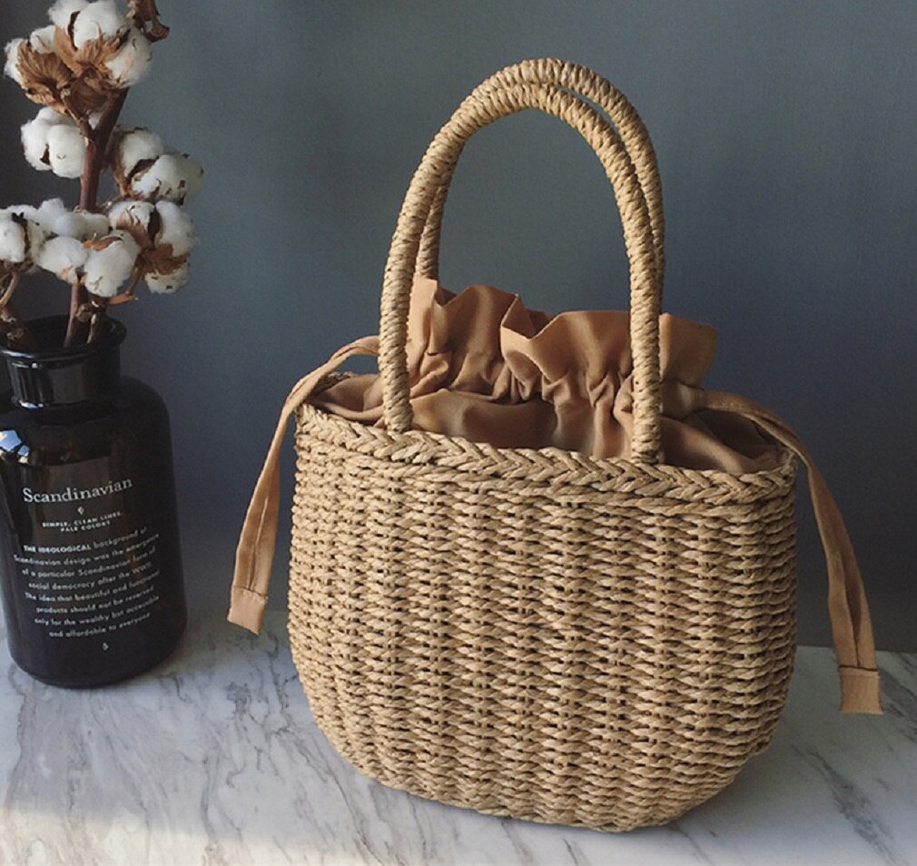 Women Straw Bag Woven Round Rattan Handbag Crossbody Summer Beach Drawstring Bags: Brown