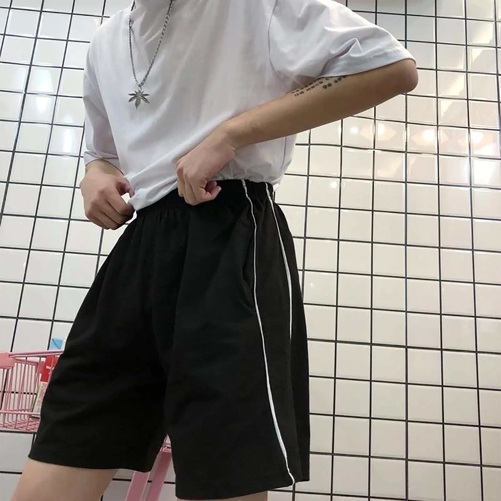 Mode Vrouwen Casual Shorts Harajuku Hoge Taille Losse Rechte Shorts Koreaanse Stijl Zomer Shorts Streetwear: Black / S