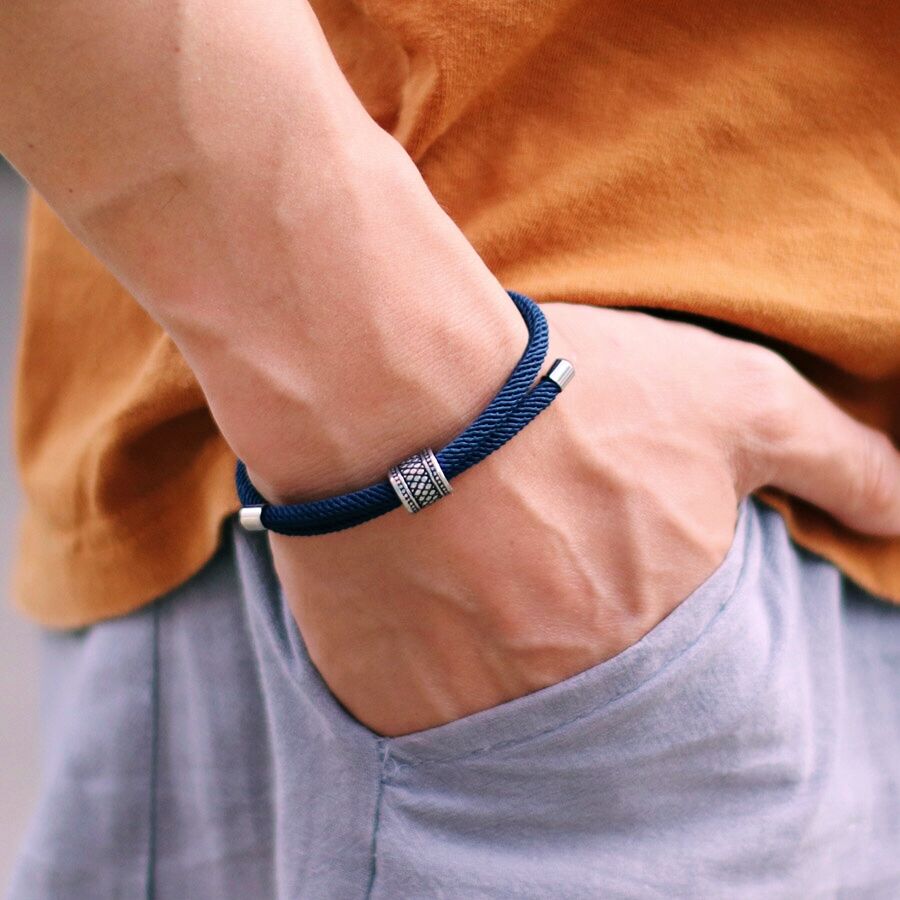 Noter Nieuw In Herenarmband Vintage Viking Armband Homme 4mm Nylon Koord Kettingarmband Verstelbare Vrijetijdsaccessoires Pulseira
