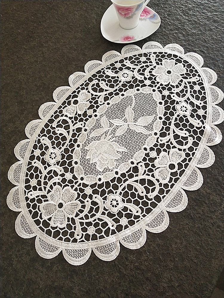 Napperon de table en dentelle ovale brodée Europe, tapis de table en tissu, sous-verre, napperon de pizza, décoration de mariage et de noël