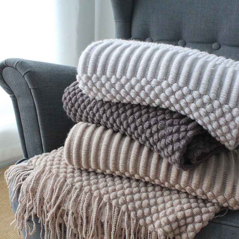 Europe Plaid Knit Air Conditioner Cover Nap blanket Comfortable warm tassel Nordic solid color Blankets for Beds Sofa