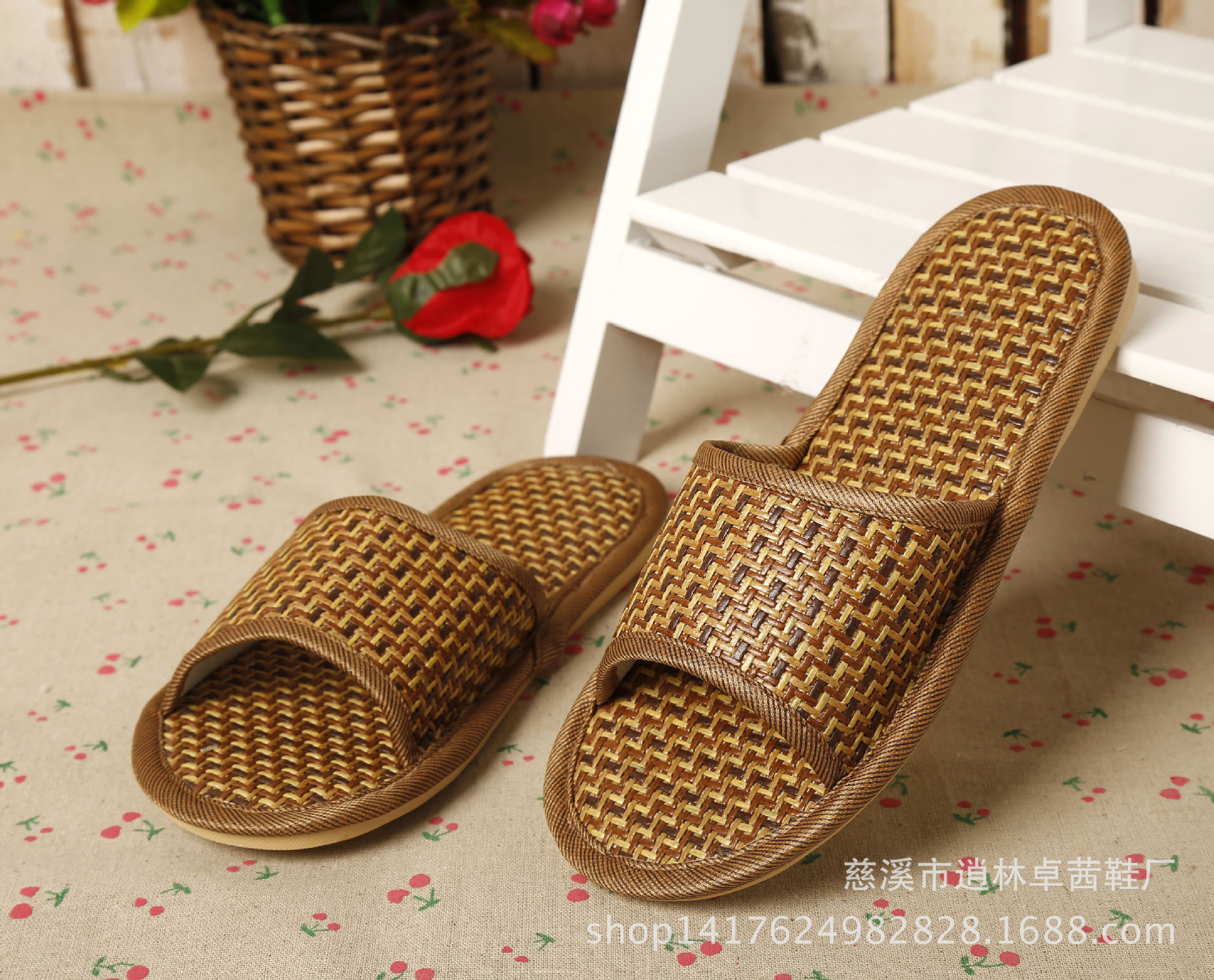 Zapatos de bambú hechos a mano para hombre y mujer, sandalias de paja, chanclas de interior cómodas: Coffee / 44-45