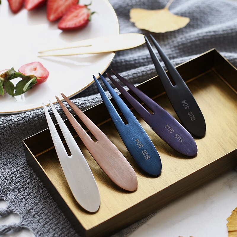 6 pz forchetta da frutta in acciaio inossidabile torta d'oro dolce Picke bella mini forchetta utilizzata per la torta in festa lumaca forcella regalo ristorante