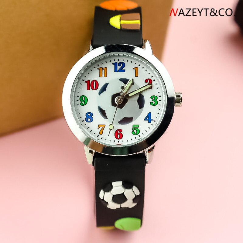 Top Selling Kinderen Siliconen 3D Football Quartz Horloge Met Lichtgevende Handen Sport Colock