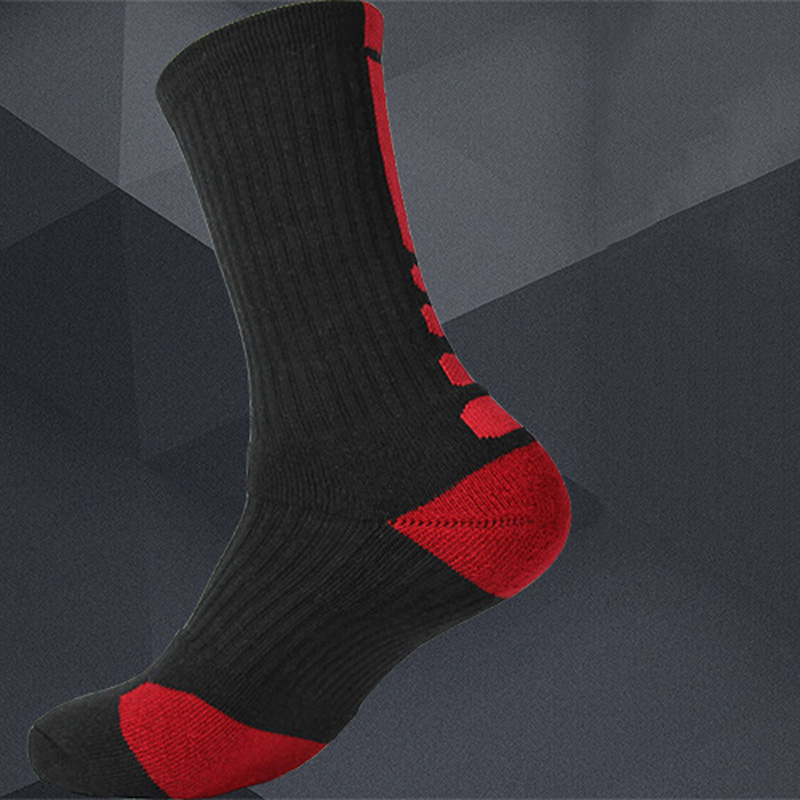 Basketball sokker fortykket håndklæde bund sokker herre #39 sokker lange rør udendørs sport høje sokker producenter: Sort rød