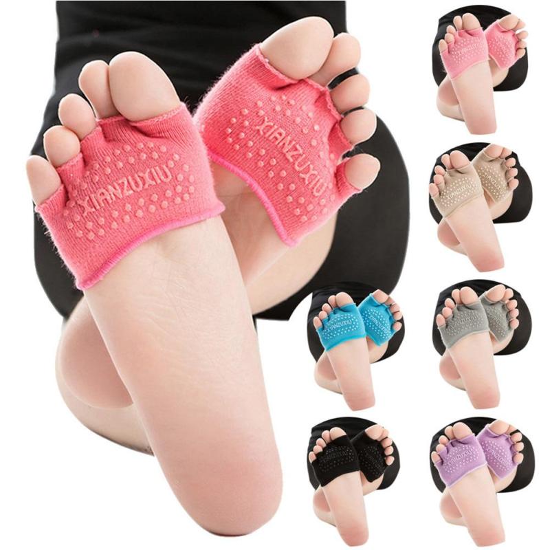 3 Paren/partij 1 Paar Vrouwen Onzichtbare Yoga Non Slip Teen Sokken Wasbare Half Grip Hak Vijf Vinger Sokken: 3 Colors Mixed