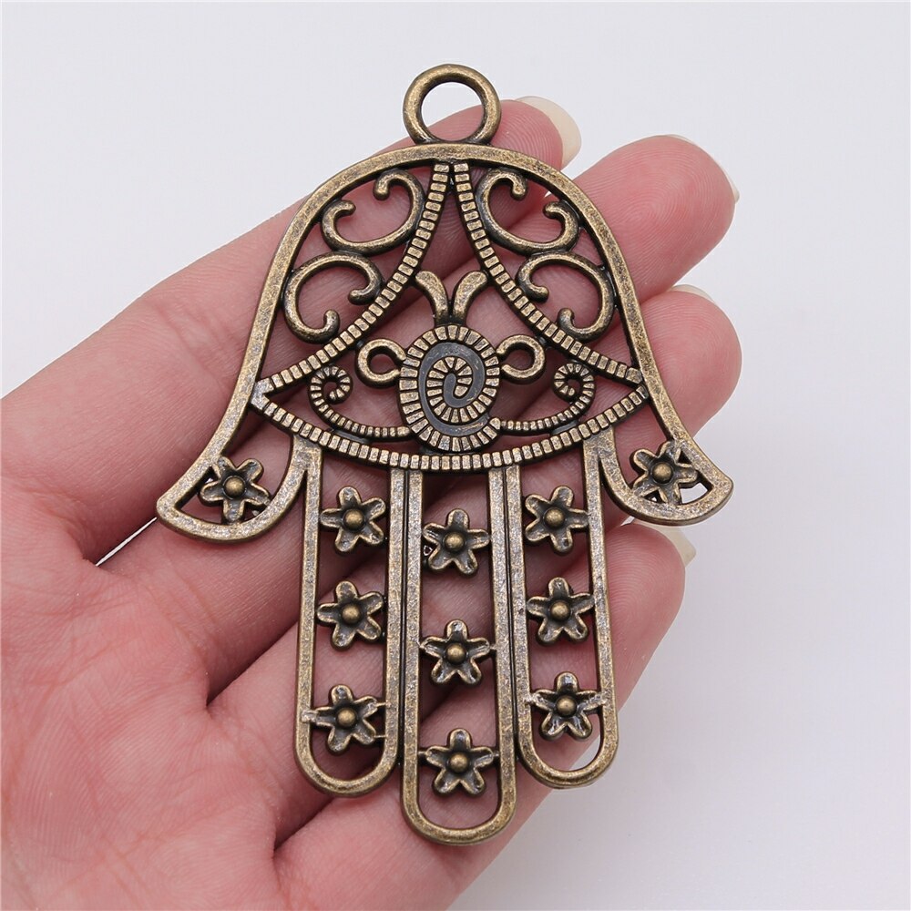Wysiwyg 1 stk 85 x 62mm hamsa hånd charme med blomster store blomster hånd charms store hule blomster lufthansa hamsa hånd charms: Antik bronze belagt