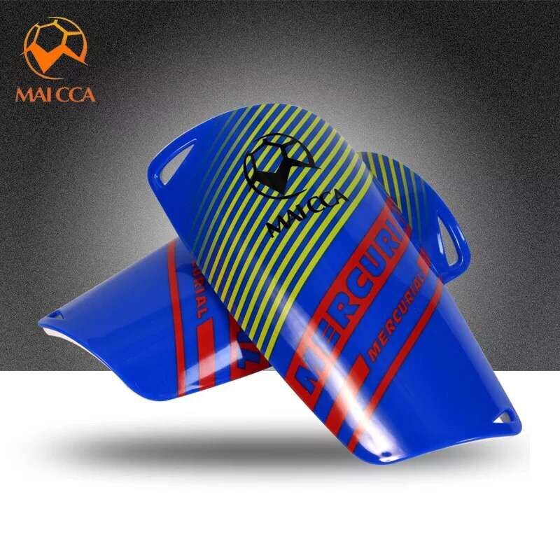 Maicca fodbold skinneben fodbold skinnebeskyttere voksne benbeskytter spiller træning blødt skum match kit: Blå