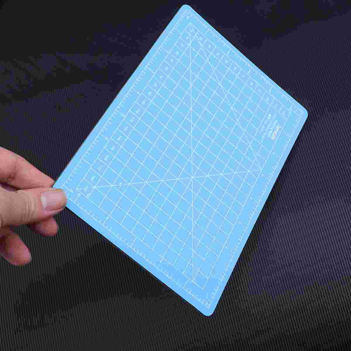 3pcs A5 Non-slip PVC Cutting Mat Self-healing Cutting Pad Patchwork Cut Board for Manual DIY Cutting (Blue)