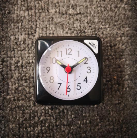 Silent Student Alarm Clock Concise Antique Snooze Straps Night Light Table clock simple mini alarm Clock: Black