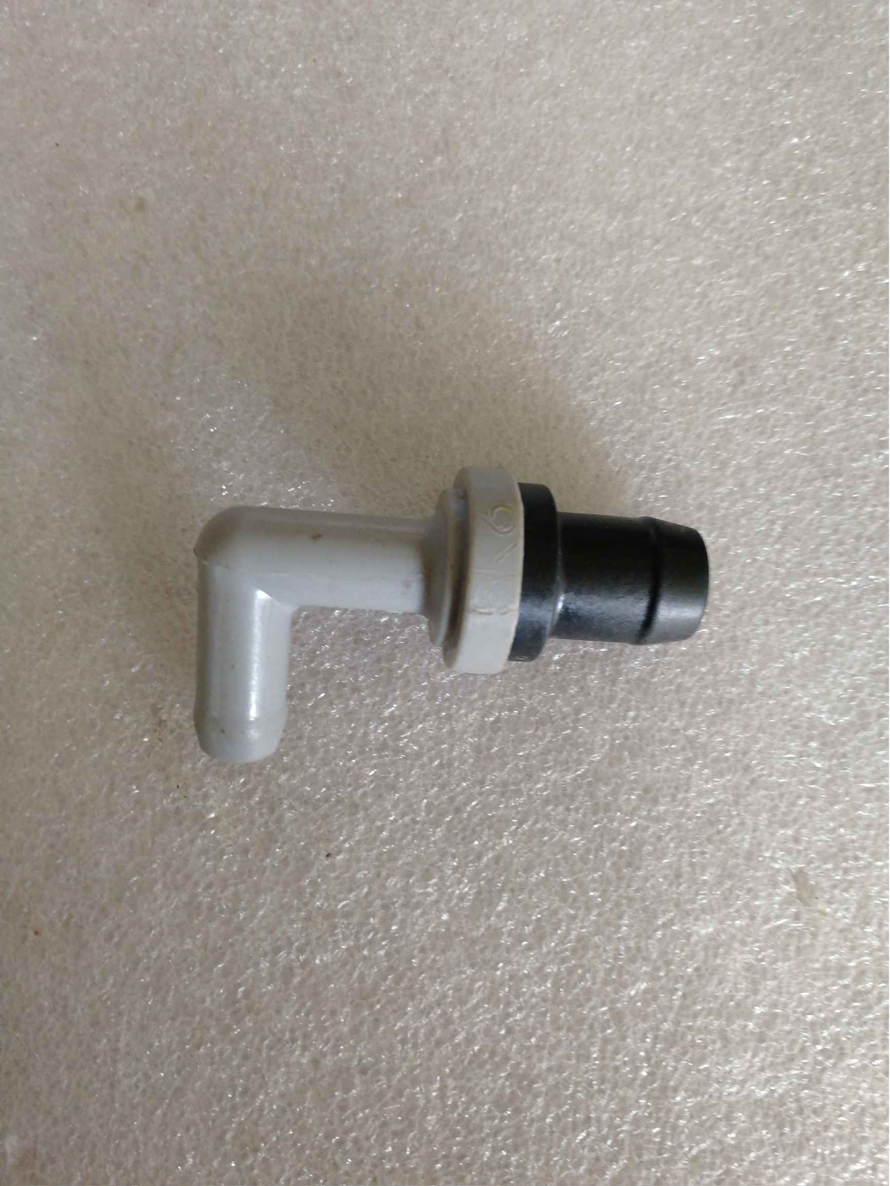 PCV Ventil für mazda 323 Protege mazda 626 mazda 2 mazda 3 OEM: B541-13-890A