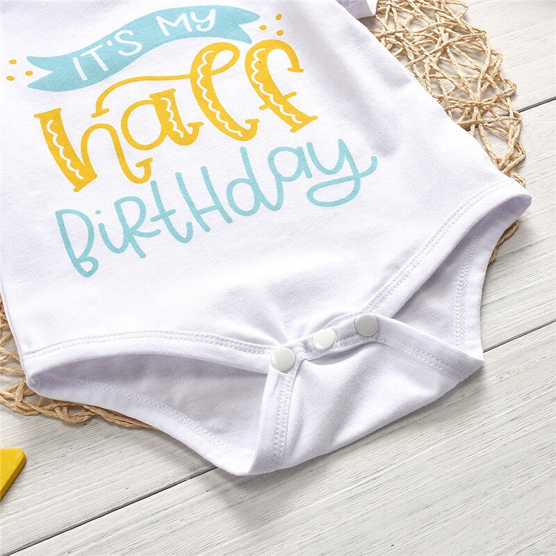 Geboren Baby Geribbelde Brief Print Romper, Peuter Jongen Meisje O-hals Korte Mouw Half Verjaardag Print Top