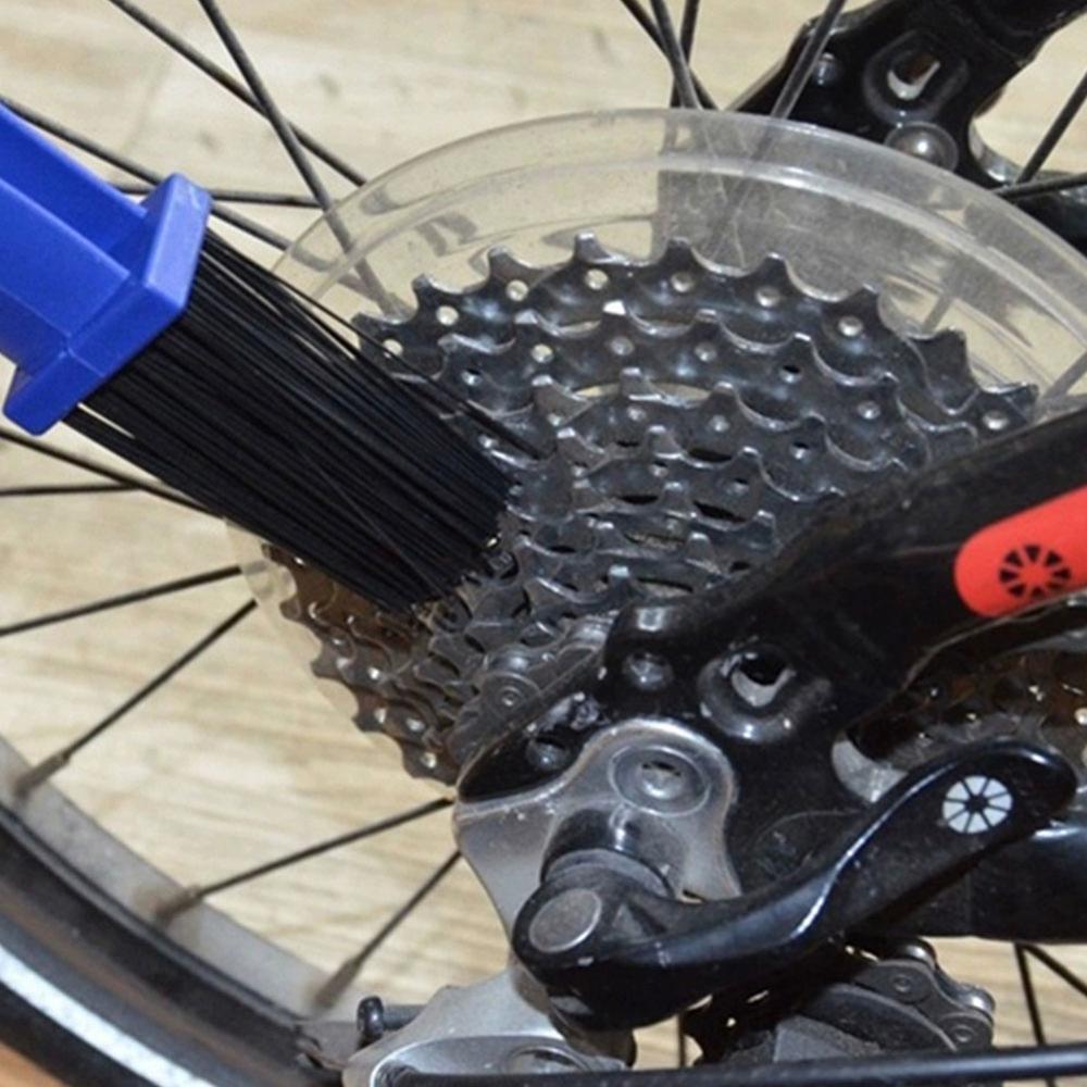 Outil de nettoyage de chaîne de vélo Kit de moto brosse de nettoyage d'entretien de chaîne de vitesse brosse de nettoyage de chaîne à trois côtés