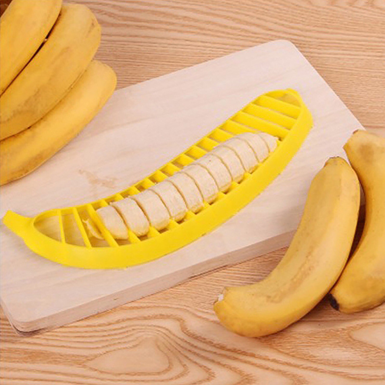 Practical Banana Cutter Fruit Chopper Plastic Banana Slicer PP Material Cutter Fruit Vegetable Salad Maker Kitchen Gadgets Tools
