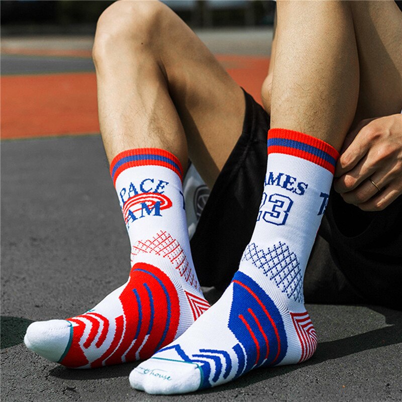 2Pair Hot Men bawełna profesjonalne sporty koszykówka do biegania na trening skarpety oddychający dezodorant wygodna modna skarpeta
