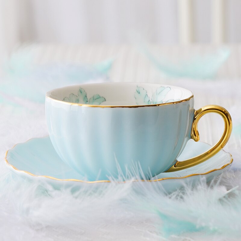 Tazze Caffe Tazza da caffè in ceramica da 300 ml e piattino Set Tazze da latte in ceramica Tazze da latte da colazione Tazza da tè pomeridiana Tazze d'acqua in porcellana Tazzine