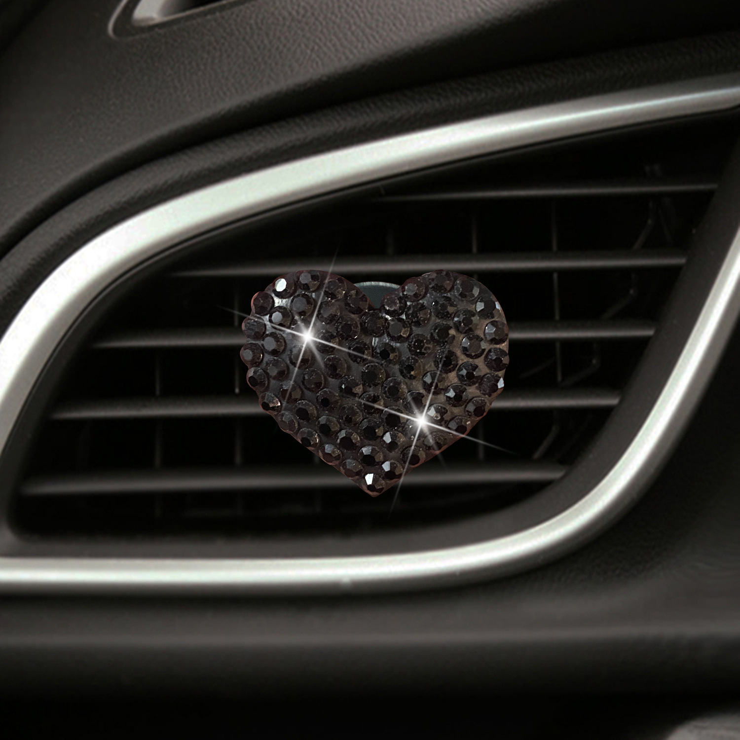 Clip de aromaterapia para coche en forma de corazón, diamantes de imitación creativos, salida de aire acondicionado, decoración de perfume, clip, accesorios para coche: Negro