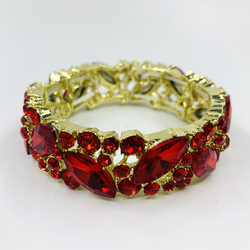 Eenvoudige Ab Kleur Crystal Manchet Armbanden Armband Grote Brede Stretch Bangle Sieraden Giften Voor Vrouwen Bruiloft Accesorios: red