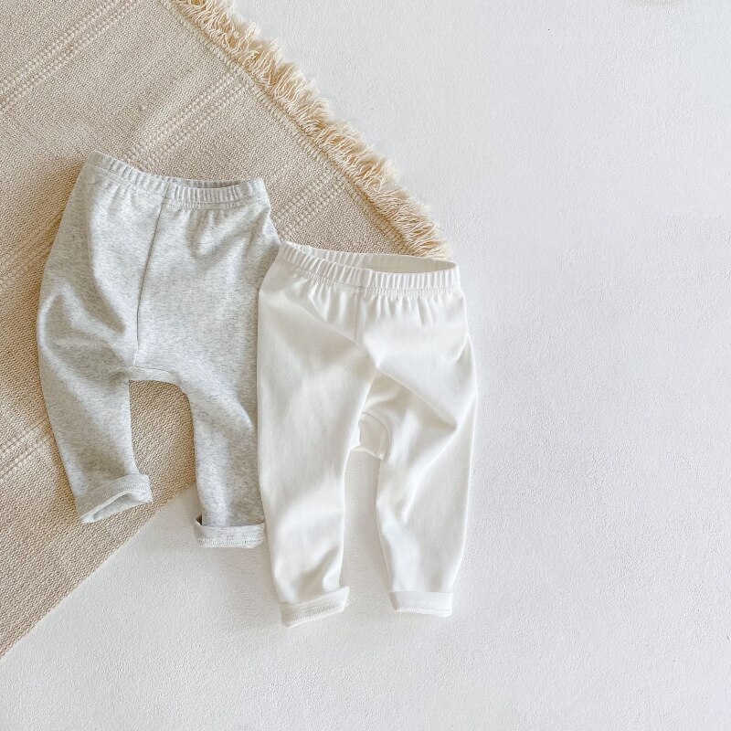 Pantaloni per bambini in morbido pizzo lavorato a maglia per ragazzo collant Leggings per ragazze pantaloni autunno Leggings per bambini Leggings a coste in cotone pettinato per bambina
