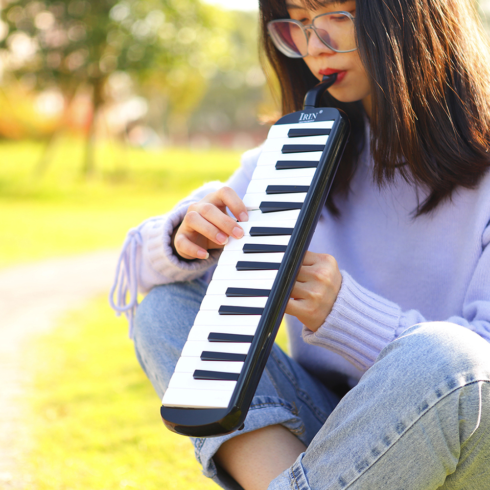 32 Keys Piano Melodica Set with Carrying Organizer Bag Beautiful Sound Melodic Musical Instruments