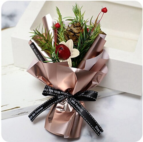 Mini dried flowers Bouquet Pine cone flower Valentine's Day Christmas home decoration Wedding accessories: Champagne