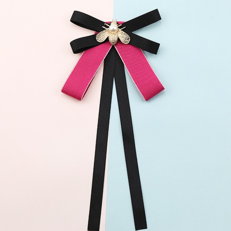 Wit overhemd, strik, damesstropdas, collegestijl, britse damesstropdas, zoete streamer, lint, strik, bloemensieraden: Roze