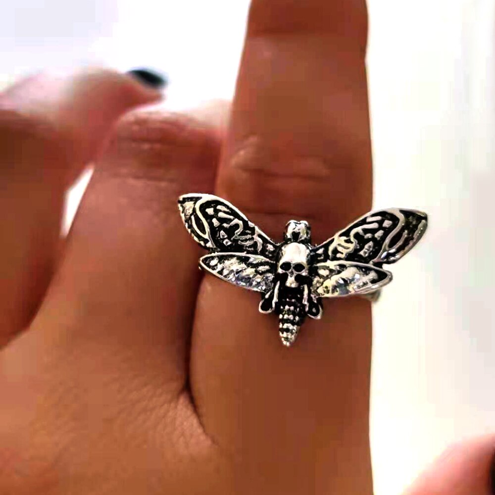 Hzew 5 Pcs Accessoires Dier Mot Schedel Hoofd Mot Hanger Voor Vrouwen Man: 11