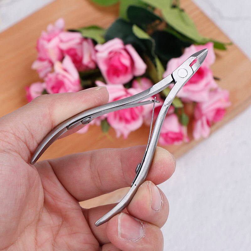 Fingernail Toenail Cuticle Nipper Trimming Cutter Cuticle Scissor Plier Manicure Tool Stainless Steel Nail Clipper