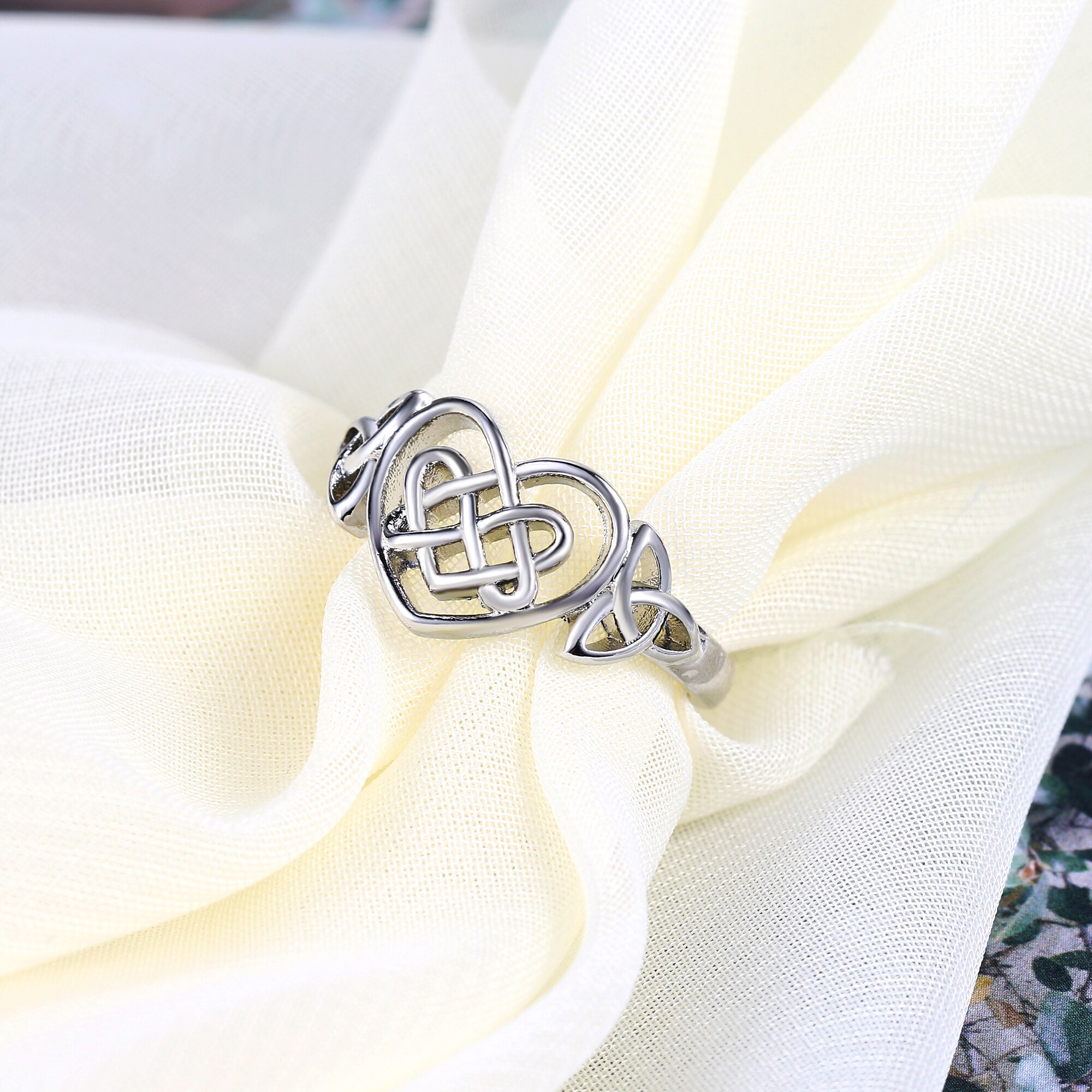 Anéis vazados clássicos cor ouro branco para casam... – Grandado, image size:2000x2000