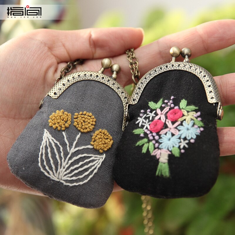 Embroidery Purse Making Kits Purse Frame Kiss Clasp Lovely Fowers Sewing Stitching Handmade Purse Girl