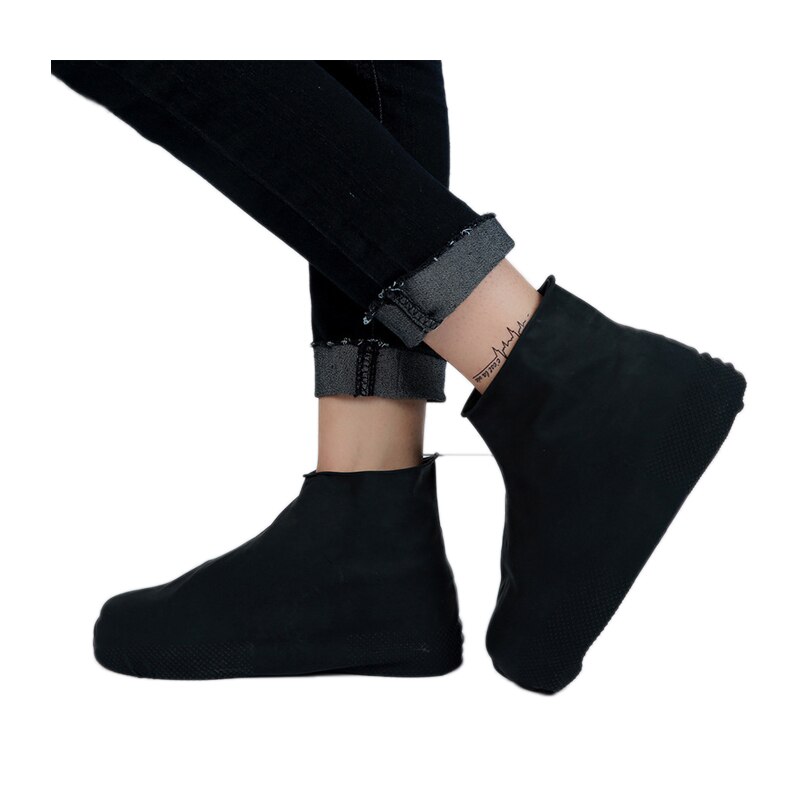 Reusable Outdoor Waterproof Rain Shoe Cover Rubber Anti Slip Rain Boot Overshoes Raincoat Silicone Insoles Shoes Camping Tools: black / 35