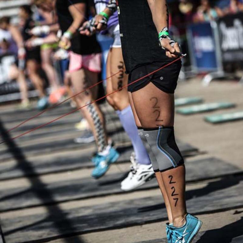 3M Pro Skipping Rope Adjustable Speed Jump Fitness Rope Adult 9 Foot Long Plastic Handles Gym Aerobic Fitness Training