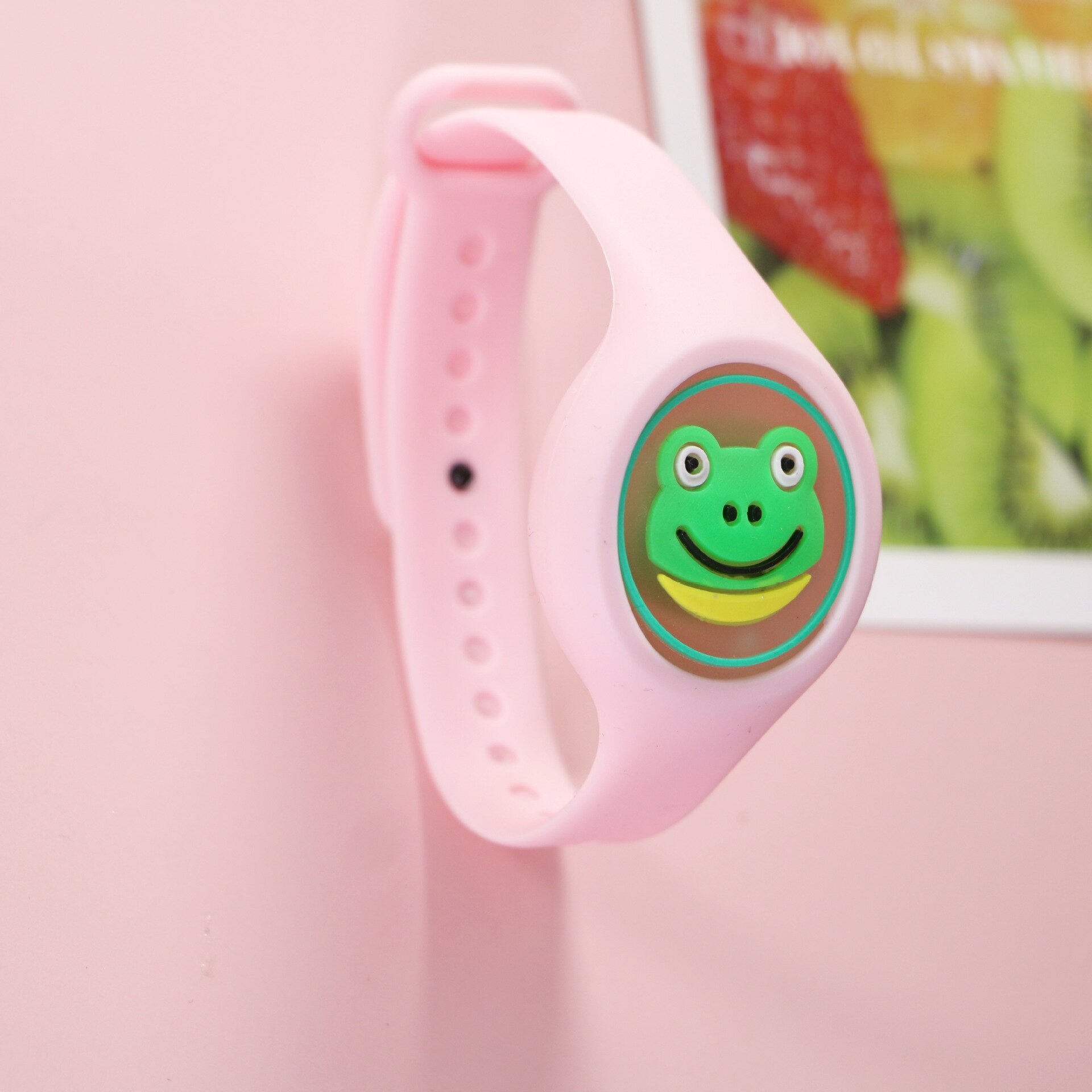 Kinderen Shining Nachtlampje Muggen Gesp Silicagel Armband & Horloge Flash Anti-Muggen Muggen Armband Wanderi: Light Included Paragraph Frog  Watch Strap Random Color 