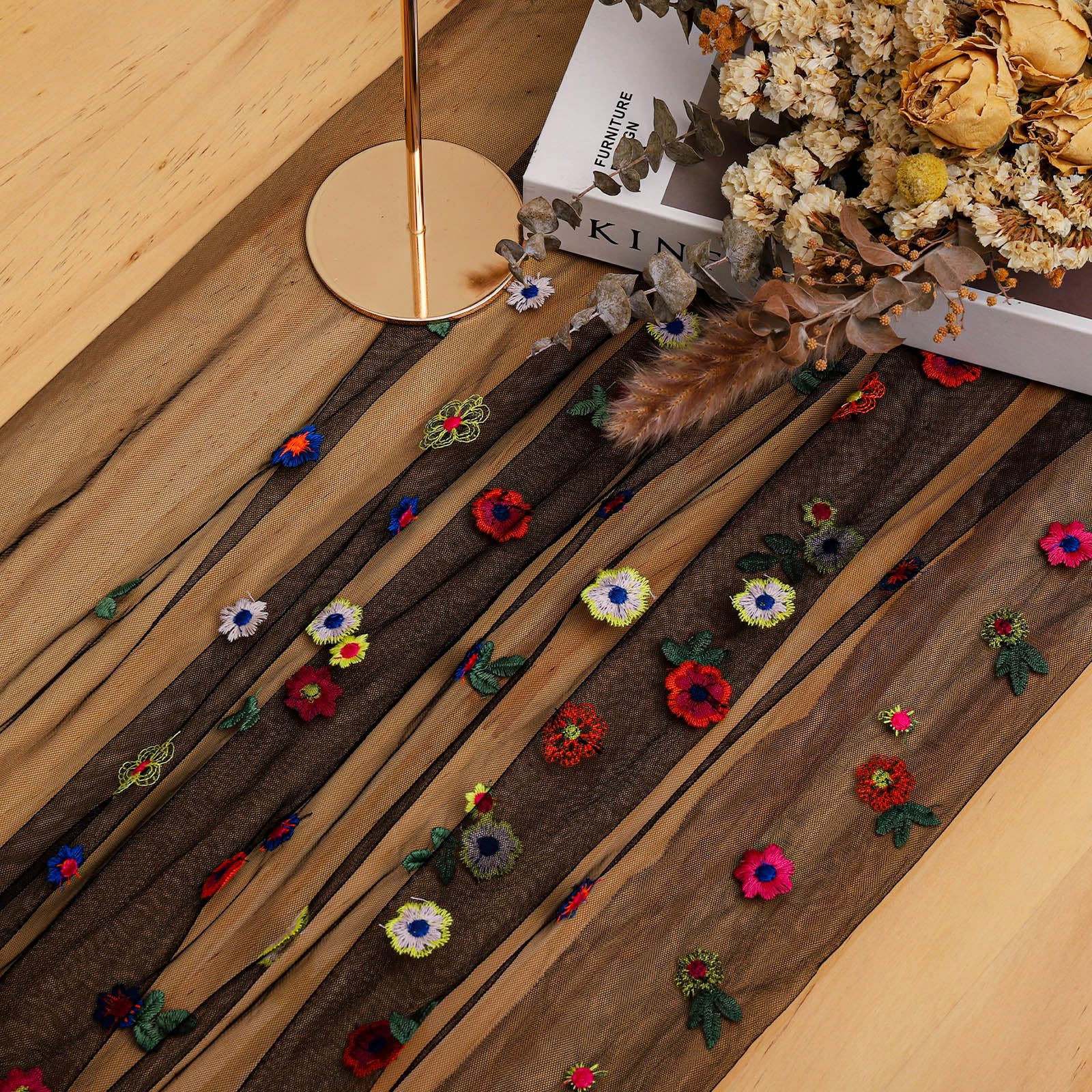 Svart prästkrage höstbordslöpare broderad gasväv blommor säsongsbetonad tyll födelsedag kök matbordsdekoration för hemmafest