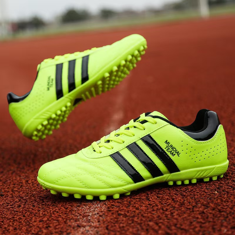Professionelle Fußballschuhe für Kinder, Erwachsene, Grastraining, Sportschuhe, leichte, rutschfeste Nagelschuhe für Fußballfelder