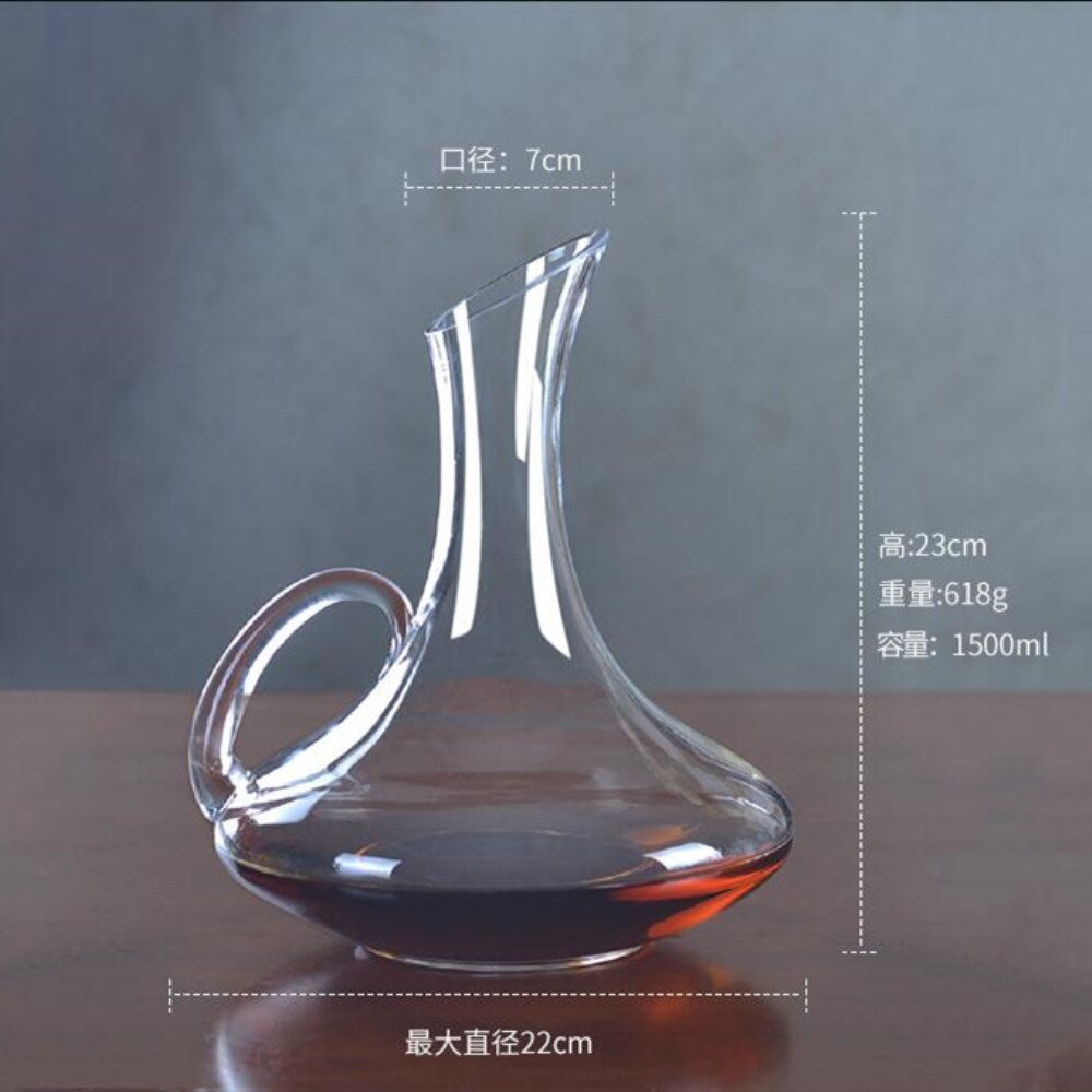 1500/1800ML Big Decanter Handmade Crystal Red Wine Decanter Brandy Champagne Glasses Decanter Jug Pourer Aerator for Family Bar: With Handle