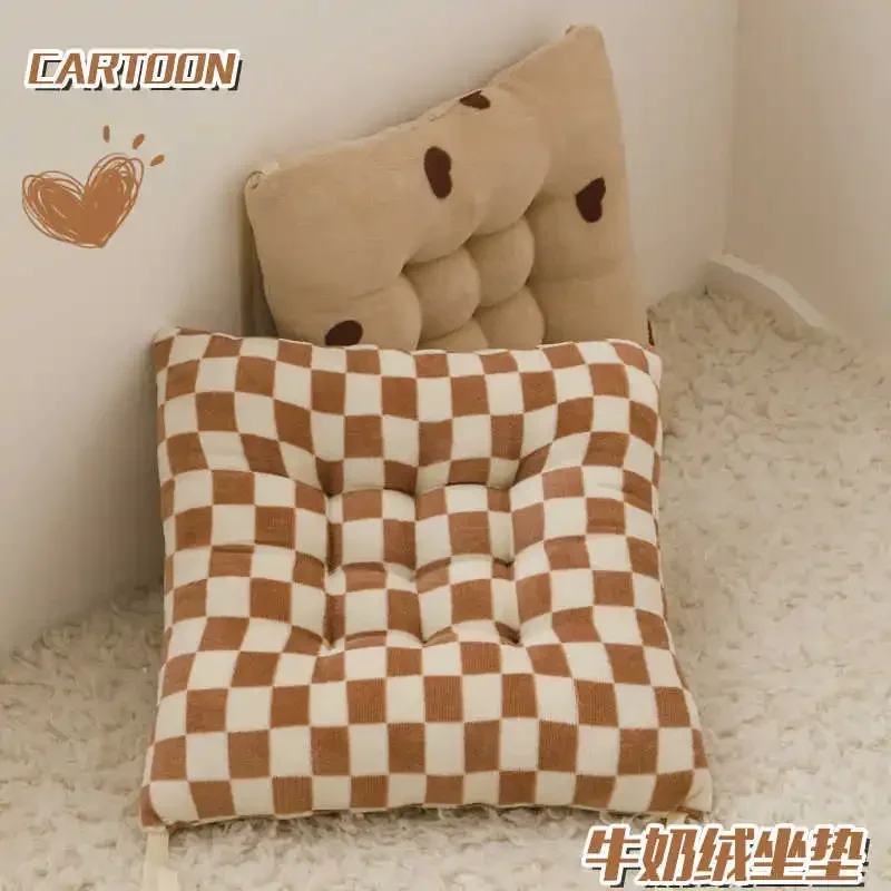 Cuscino per sedile Kawaii Cartoon - Cuscino per sedia in velluto di latte ultra morbido | Simpatico cuscino extra spesso per ufficio e auto, comfort per una seduta lunga