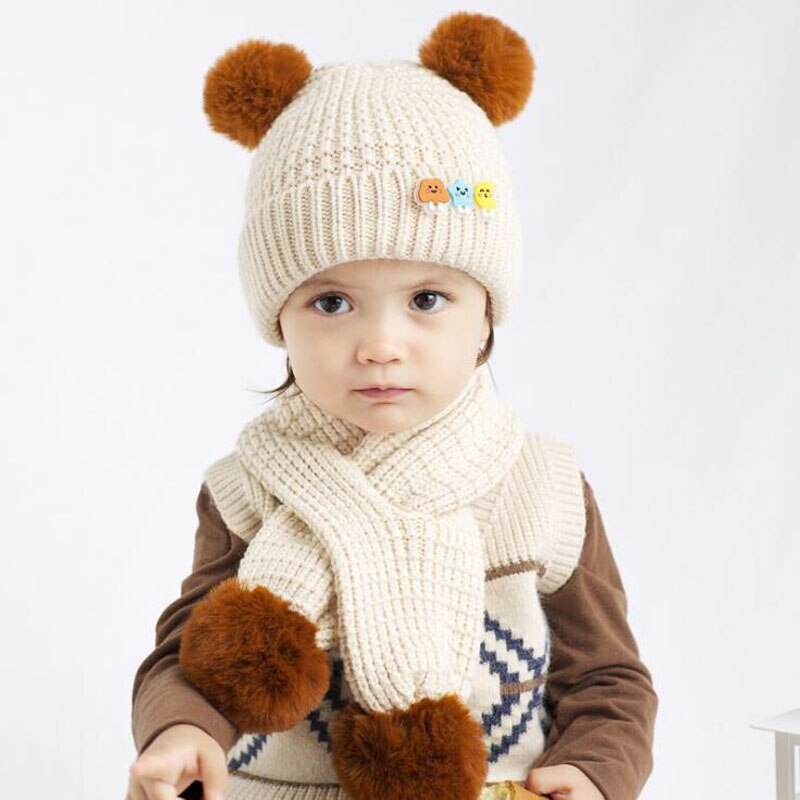 Doitbest 1 to 4 år gammel vinterhue til børn baby pels kugle strik hatte vinter 2 stk dreng pige hat tørklæde sæt: Beige