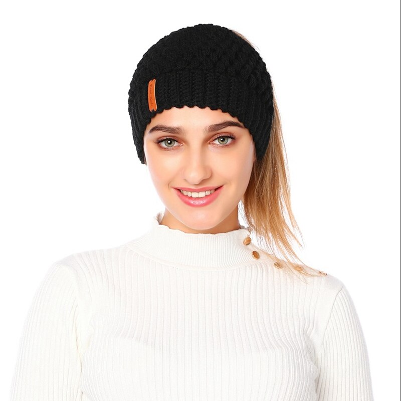 Winter gebreide mutsen winter dames muts dames meisjes stretch gebreide muts met label rommelige knot paardenstaart muts met gaten warme mutsen mutsen