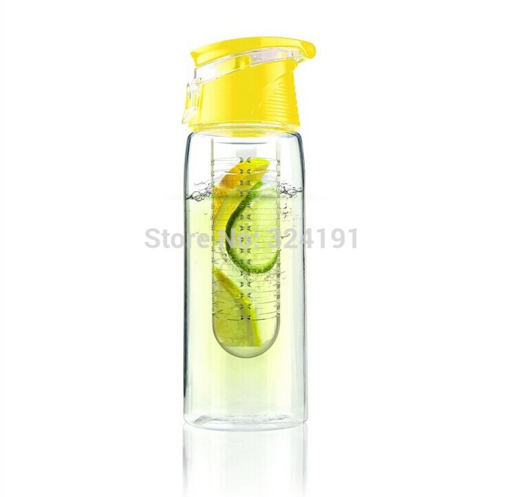 Miljövänlig tritan bpa-fri plastkopp vattenflaska citronsaftmaskin flaskor med handtag  , 700ml infusionsanordning frukt vattenflaska