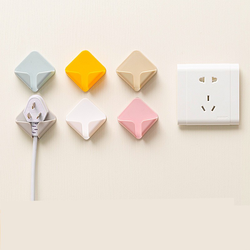 Colgador de enchufe sin clavos, gancho de repisa para cable de alimentación, ganchos de almacenamiento de pared, gancho de tapón para cocina, ganchos adhesivos, 1 Uds.