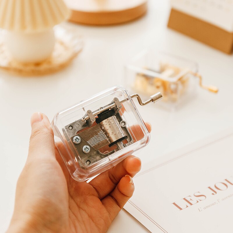 Birthday Transparent Music Boxes Hand-cranked Clockwork Music Box Mini Retro Clockwork Music Box