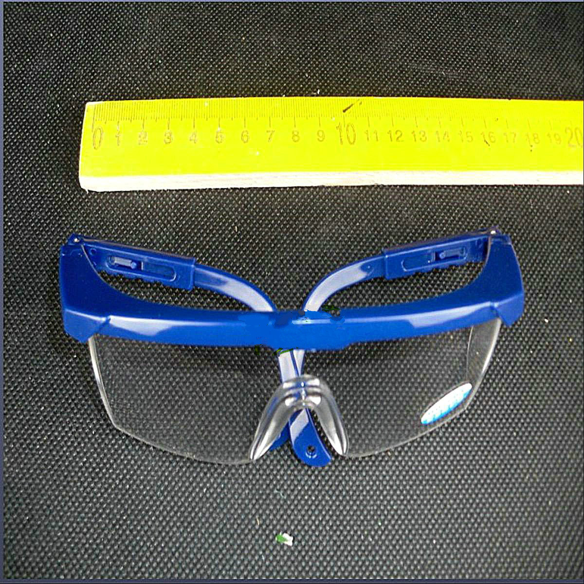 Safety Goggles Protective Glasses Dustproof Glasses Windproof Glasses Chemical Laboratory Supplies Teaching Instruments