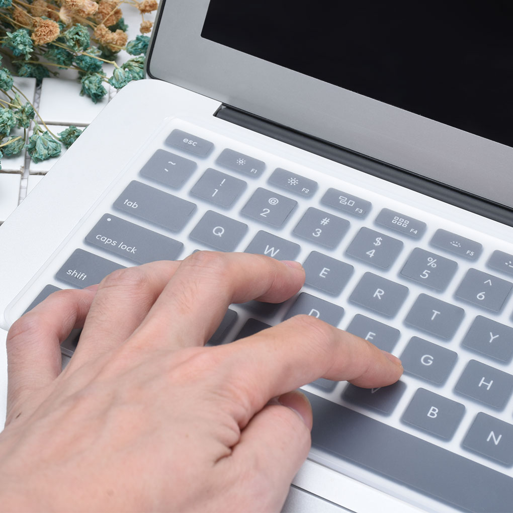Anti-dust Waterproof Keyboard Cover Universal Soft Silicone Protector Film Replacement for Macbook Laptop Notebook