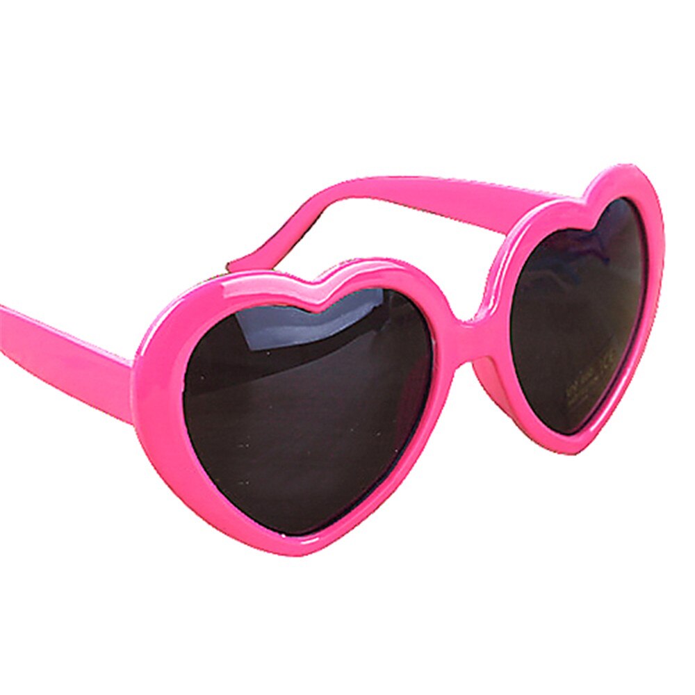 Sjove hjerteformede solbriller kvinder sommer retro kærlighed hjerteform solbriller damer shopping solbriller driverbriller: Rosenrød